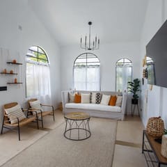 Villa Bohemia II, Unit 6: Master Unit