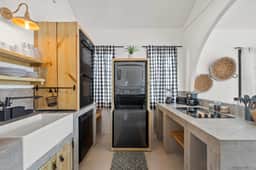 Villa Bohemia II, Unit 7: Loft Room - Image 5