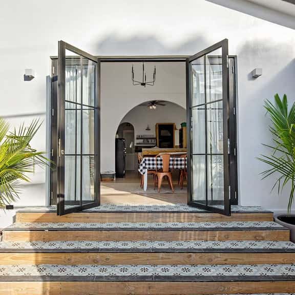 Villa Bohemia II, Units: 6-7 - Image 1