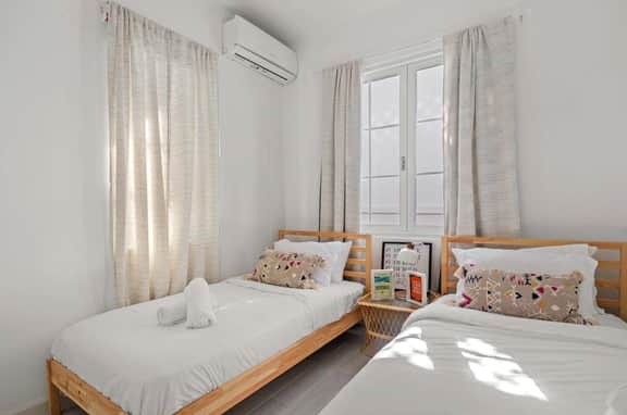 Villa Bohemia  I, Unit 5: Second Floor - Image 2