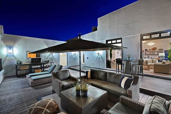Diamond Vault Penthouse - Image 2