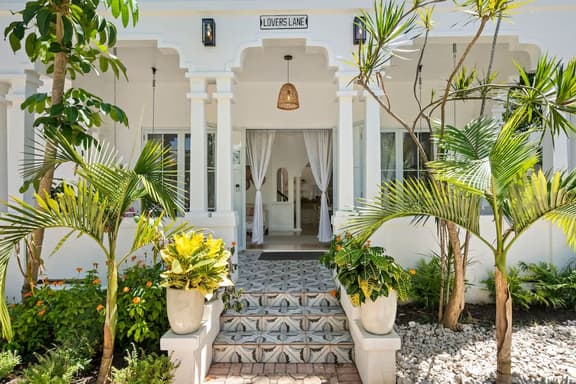 Villa Bohemia I, Units: 1-4 - Image 1